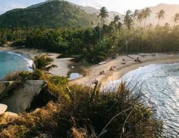 Encuentra aqui todo lo que necesitas para tus vacaciones, alquileres vacacionales, tours, alquiler de coches, barcos, clases. 
