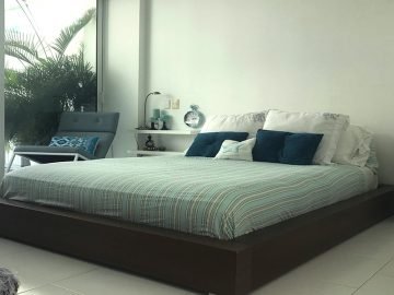Encuentra aqui todo lo que necesitas para tus vacaciones, alquileres vacacionales, tours, alquiler de coches, barcos, clases. 