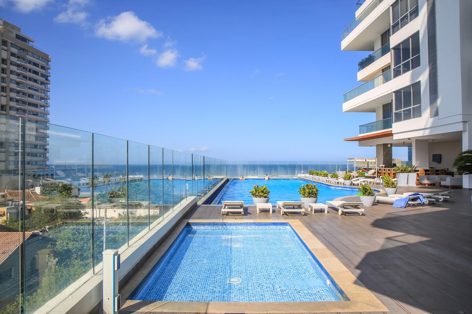 apartamentos con piscina en santa marta